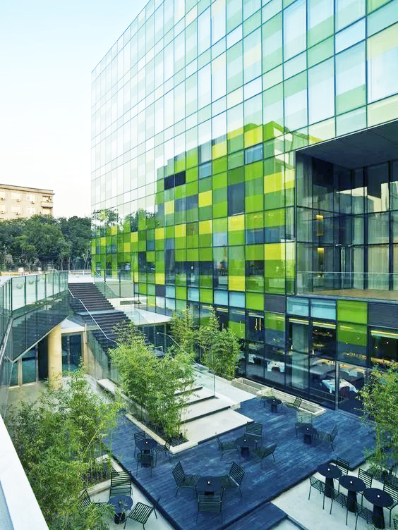 玻璃幕墻之夾膠玻璃幕墻的優點分析